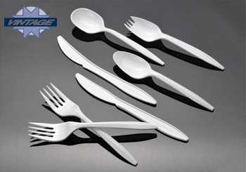 VINTAGE TEASPOON - MEDIUM WEIGHT